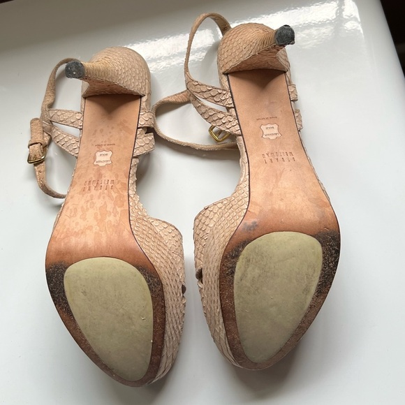 Stuart Weitzman Tan Snakeprint Strappy Heels Size 8 - Picture 6 of 8